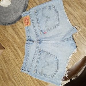 Levi's 501 light wash shorts